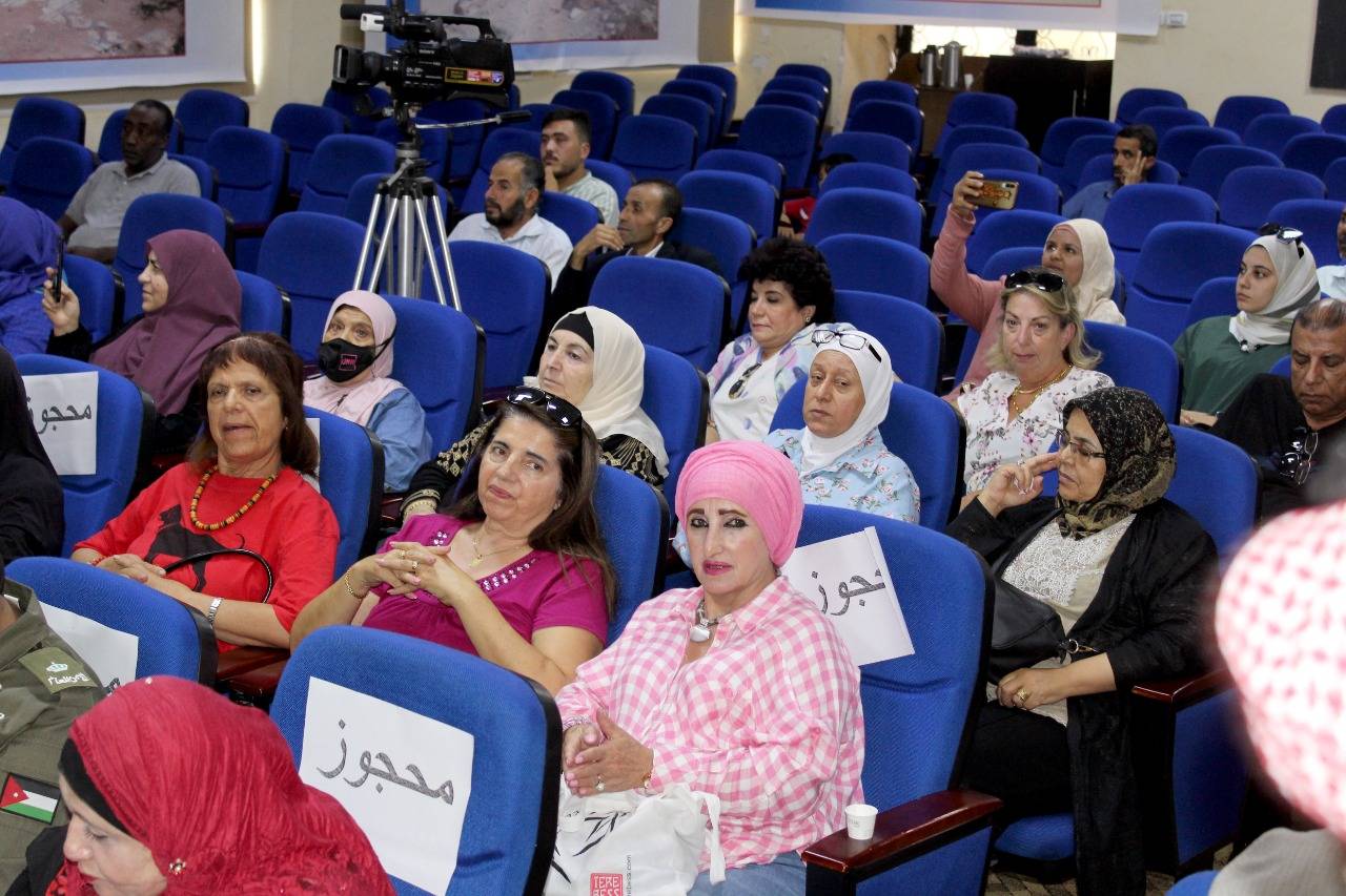 ورشة بعنوان  الموقر محطة طرق التجاره والبريد الشامي  في لواء الموقر.