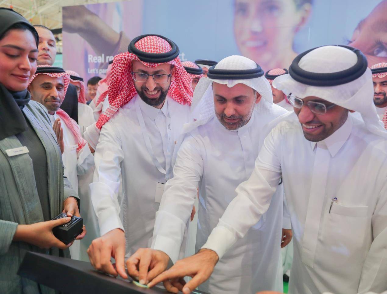 عشرين ألف مشارك ومائة متحدث يناقشون مستقبل الصحة السعودية في الرياض