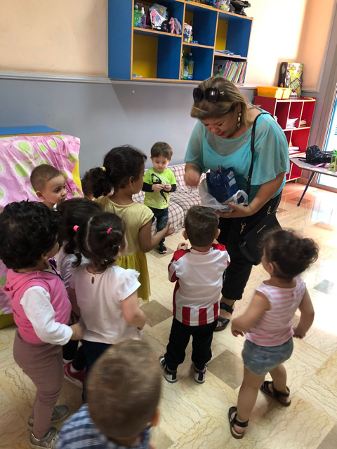 سيدة الأعمال  رئيفة الداعوق صاحبة المبادرات التطوعية الخيرية في لبنان  تزور مؤسسة الموئل لرعاية الأيتام في بيروت