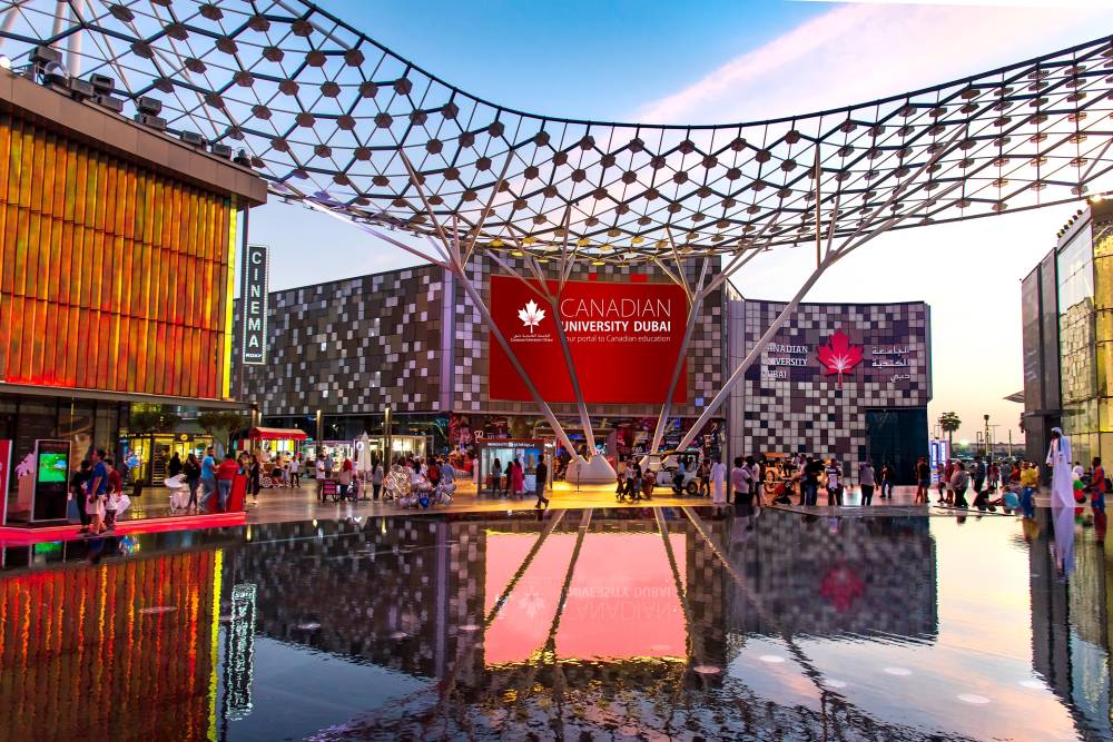 بالشراكة مع جامعة نيو برونزويك بكندا تقدم الجامعة الكندية دبي فرصة لطلاب ماجستير إدارة الأعمال للانتقال إلى كندا