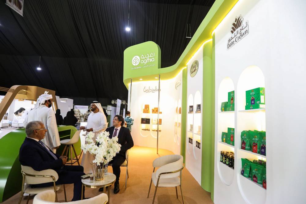 القرية العالمية للتمور.. 27 منفذاً لعرض منتجات التمور حول العالم