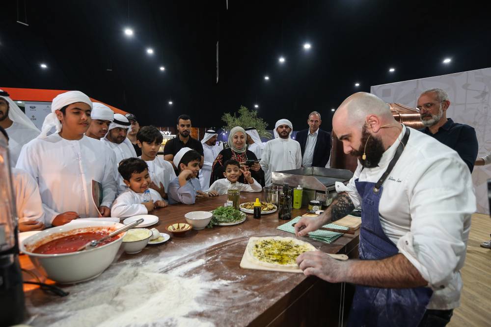 مهرجان ومزاد ليوا للتمور يواصل فعالياته ومسابقاته حتى 24 أكتوبر الجاري