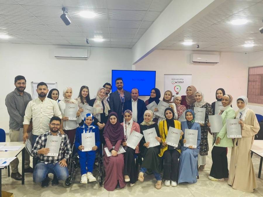 اختتام ورشات ريادة الأعمال للفوج التاسع من مشتركي انهض في الزرقاء