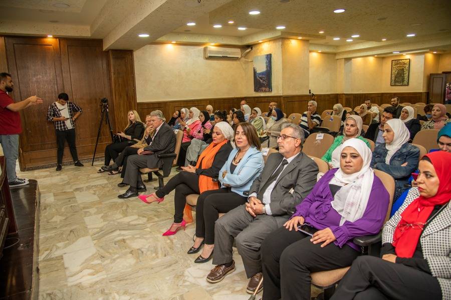 جمعية وصل للتعاون الانساني تقيم ورشات تدريبية تحت شعار  ((مهارات حياتية وقانونية للبدء من جديد )) 