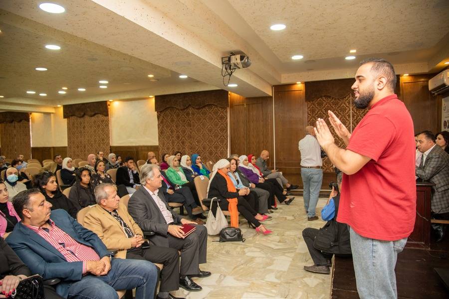 جمعية وصل للتعاون الانساني تقيم ورشات تدريبية تحت شعار  ((مهارات حياتية وقانونية للبدء من جديد )) 