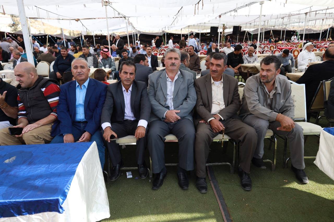 سليمان عبد الرحمن خريسات يقيم مأدبة غداء بمناسبة زفاف ابنه المهندس عماد