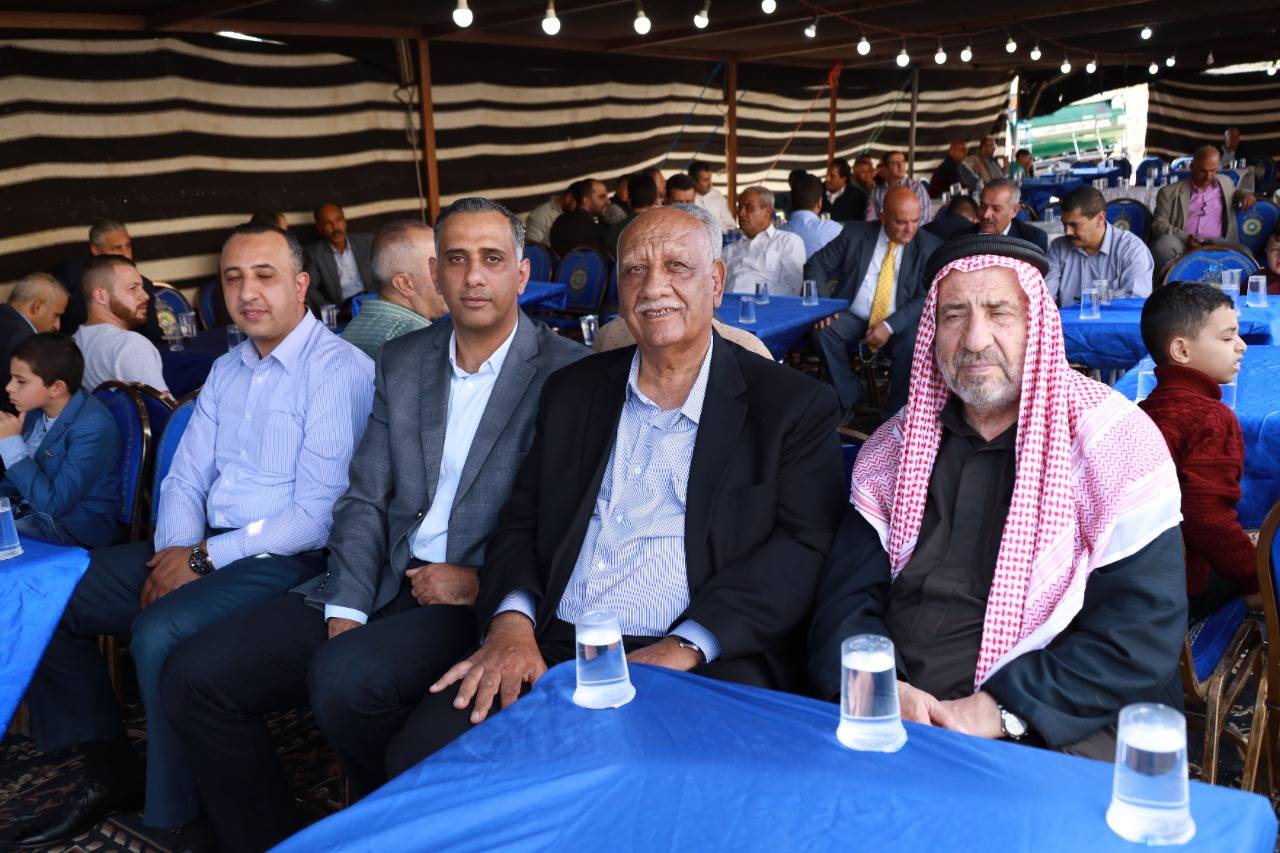 سليمان عبد الرحمن خريسات يقيم مأدبة غداء بمناسبة زفاف ابنه المهندس عماد