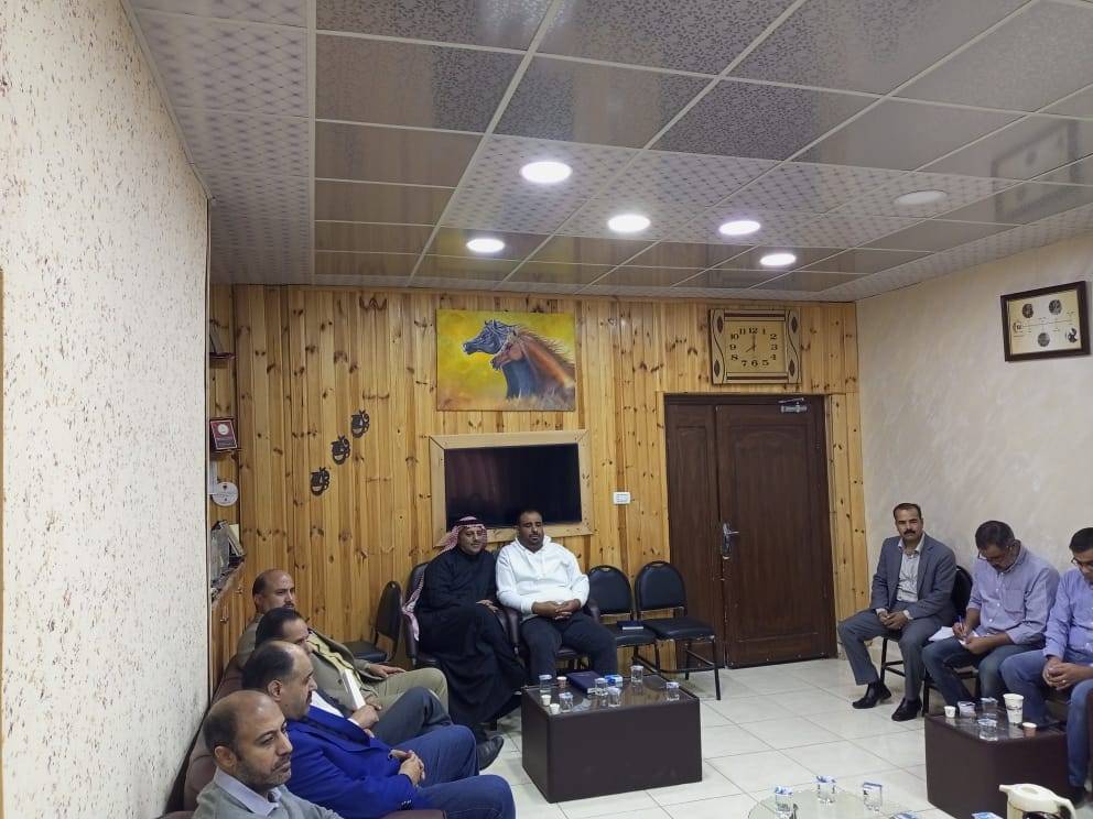 مديرة تربية البادية الشمالية الشرقية تعقد اجتماعا مع رؤساء الأقسام لمناقشة واقع المدارس في المديرية 