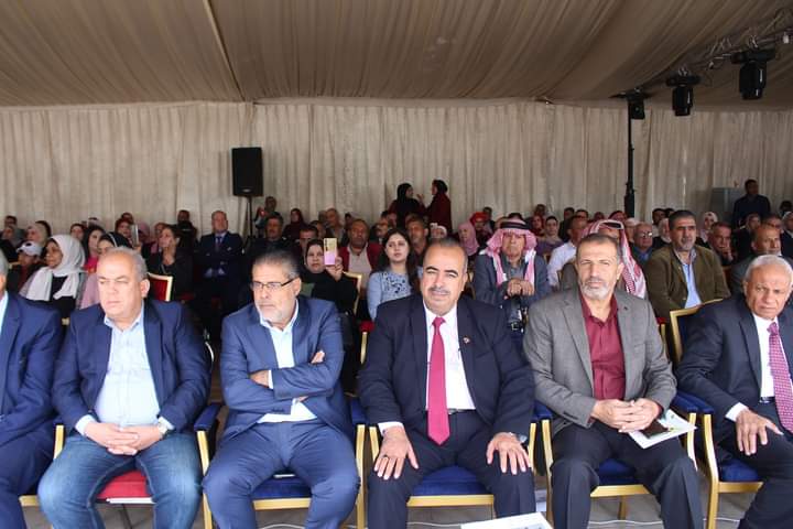 الحنيفات يعفي مشتركين مهرجان الرمان الرابع عشر من رسوم الاشتراك وزراعة اربد تبدأ بإعادة رسوم اليوم