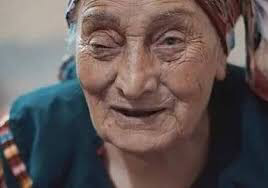 الحاجة حليمة سلمان تنفي وجود صفحة لها على تيك توك ... فيديو