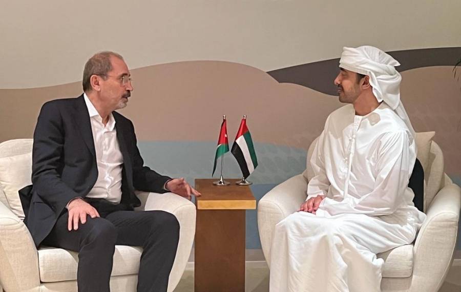الصفدي يجري محادثات مع وزير الخارجية والتعاون الدولي في دولة الإمارات العربية المتحدة سمو الشيخ عبدالله بن زايد آل نهيان