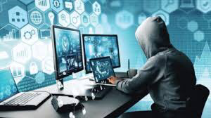 مكافحة الجرائم الإلكترونية تُحذر من تطبيقات وصفحات احتيالية للشعوذة