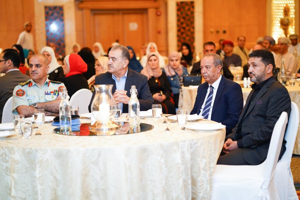 حضور رسمي وشعبي كبير في احتفالات نادي الجالية الأردنية بالعيد الوطني المجيد 52 لسلطنة عمان  
