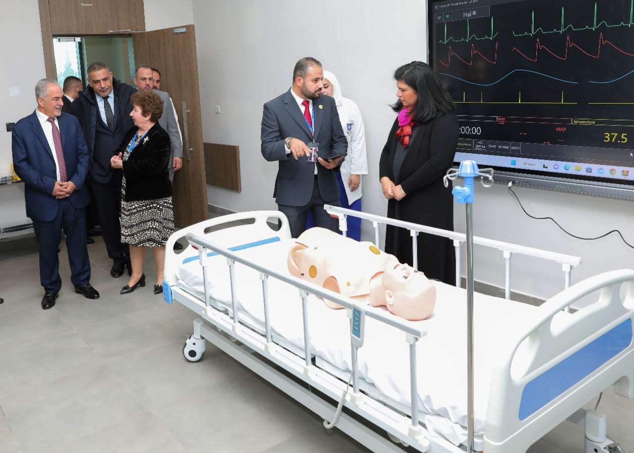  الأميرة سمية تفتتح المبنى الجديد لكلية التمريض في عمان الأهلية