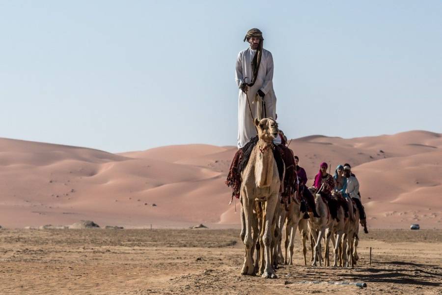 اختيار 34 مشارك للنسخة التاسعة من رحلة الهجن يمثّلون 15 دولة والمحطة النهائية بالقرية التراثية في القرية العالمية