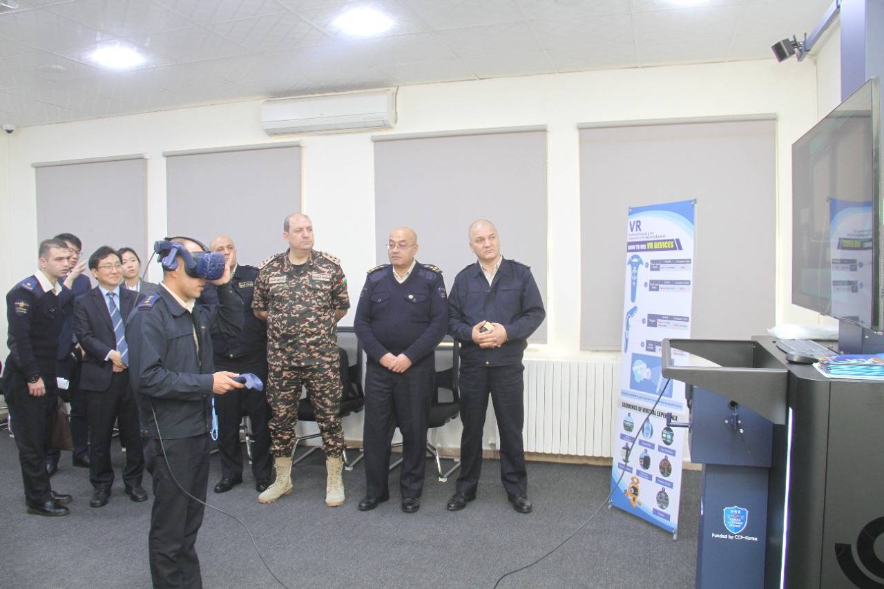 الجمارك تستلم جهازًا للتدريب عبر الواقع الافتراضي بمنحة مقدمة من صندوق التعاون الجمركي الكوري 