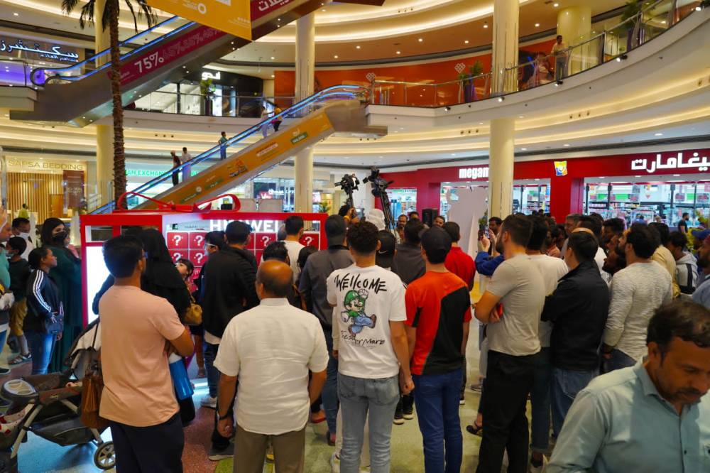 فعالية رائعة لشرف دي جي وهواوي في ميغامول الشارقة