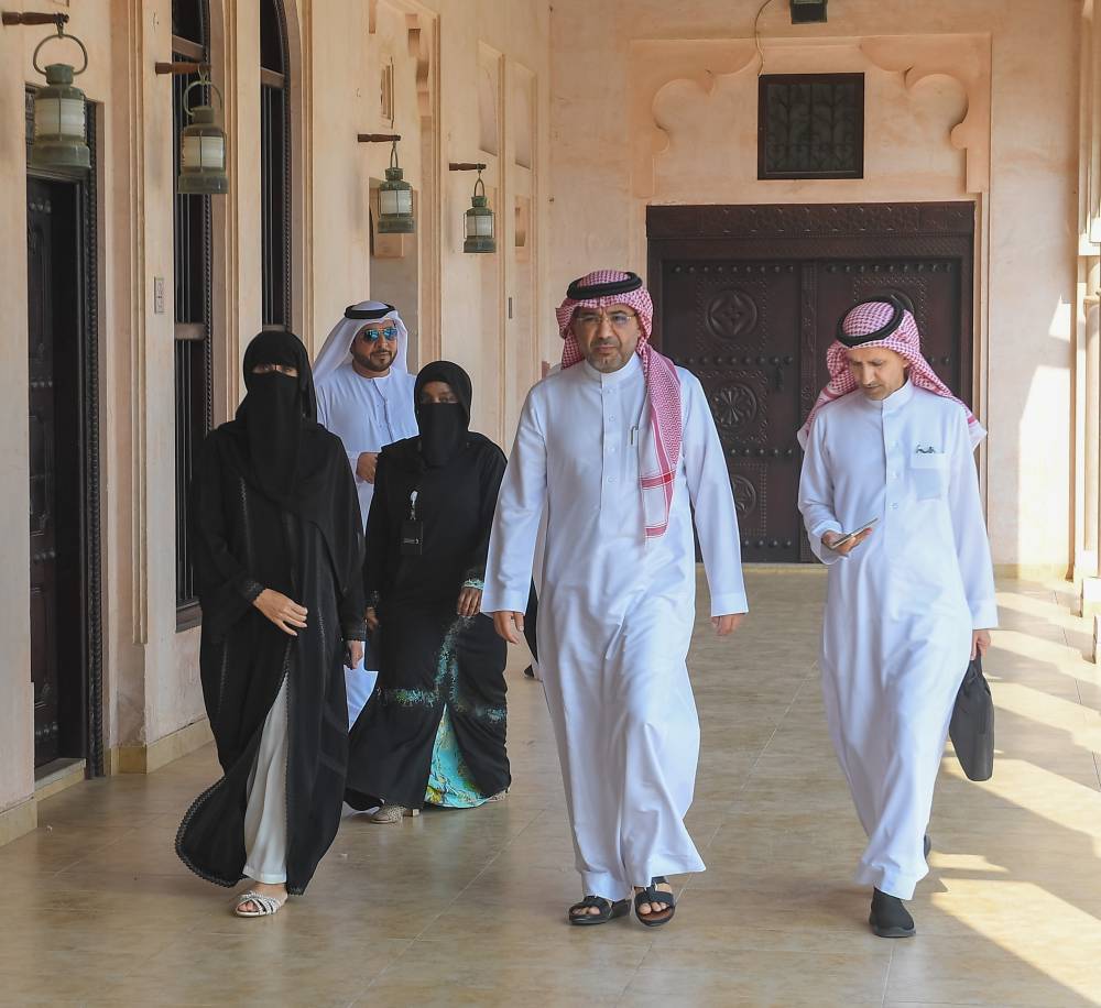 نادي تراث الإمارات ومركز توثيق سيرة الملك عبدالله بن عبدالعزيز يبحثان التعاون المشترك