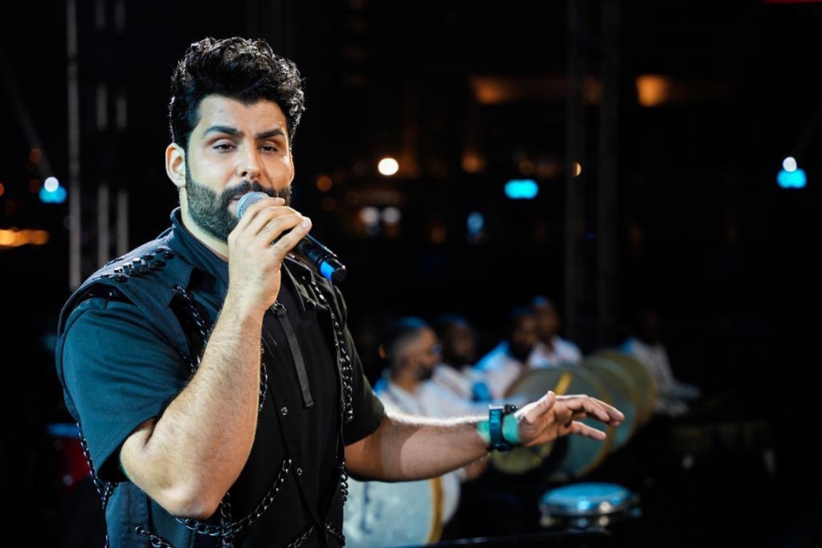 محمود التركي يشعل أجواء رأس السنة 2023 في دبي ويصوّر الأغنية الرسمية لـخليجي25 في البصرة