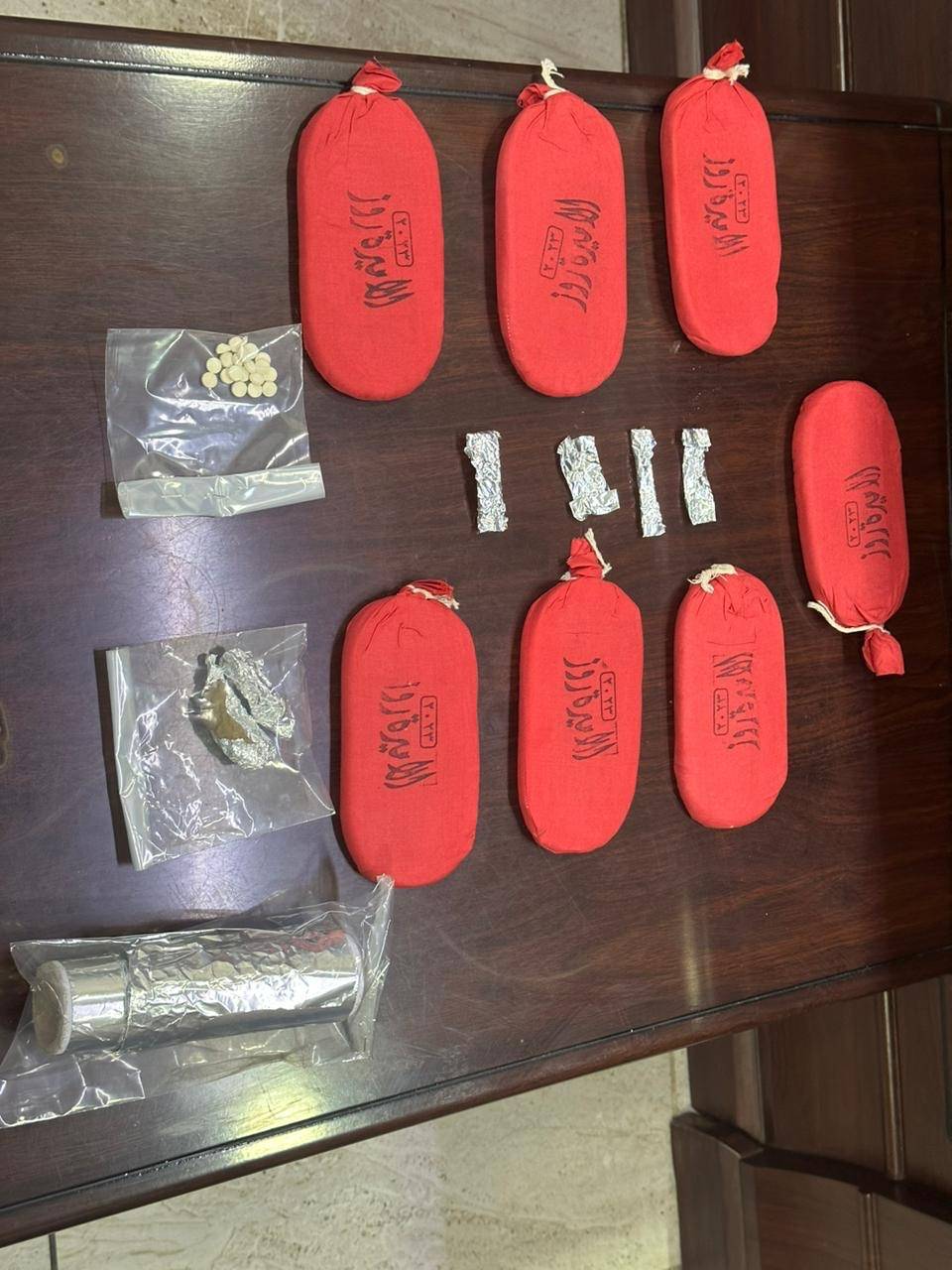 مكافحة المخدرات: القبض على أربعة مطلوبين بالرويشد ومروجين في العاصمة والمفرق 