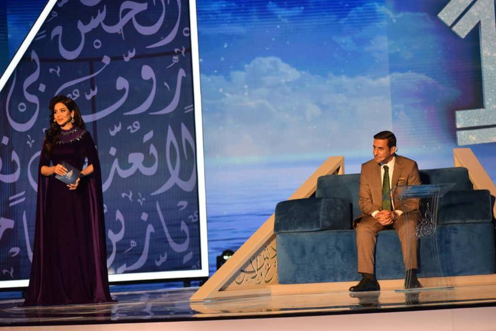 نداءات حنين وأنثوية قصيدة وظلال تستحضر التاريخ في الحلقة الثالثة من امير الشعراء