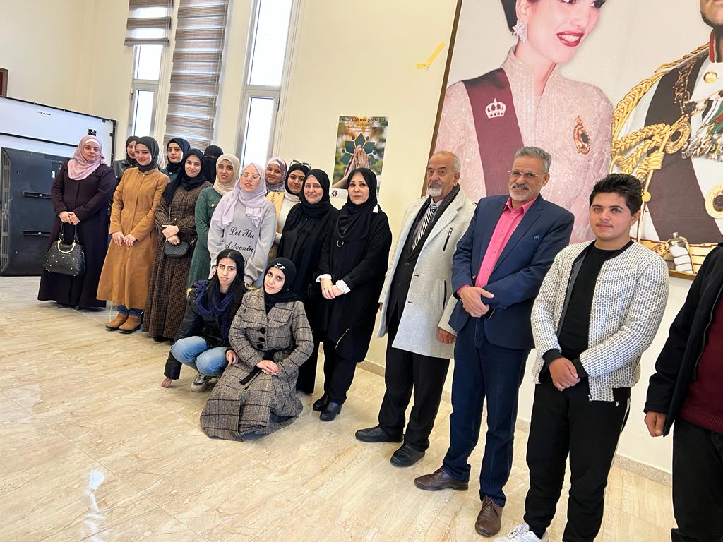 ندوه توعويه حول توعوية  أهمية المشاركة في الأحزاب السياسية في المفرق  صور