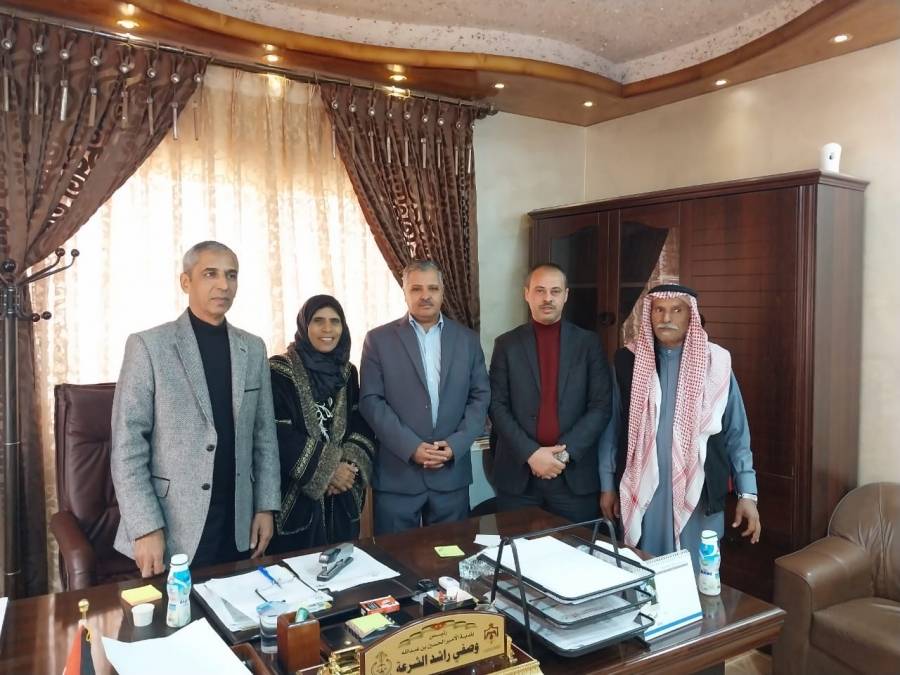 ميدانياً: محافظ المفرق سلمان النجادا يتفقد إنجاز مشروع تصريف مياه الأمطار في الباعج