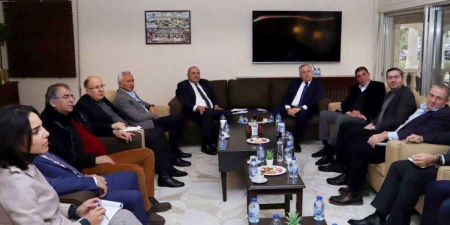 حجازي يحاضر  بالمنتدى الاقتصادي  حول الأثر الإيجابي للنزاهة على الإدارات العامة