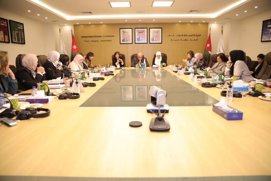 المعايطة : معنيون بتعزيز المشاركة السياسية للمرأة