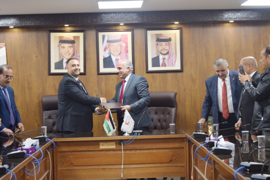 مؤسسة التدريب المهني وجامعة الحسين بن طلال توقعان  ملحق اتفاقية التعاون في مجال التدريب (مراكز التميز) 