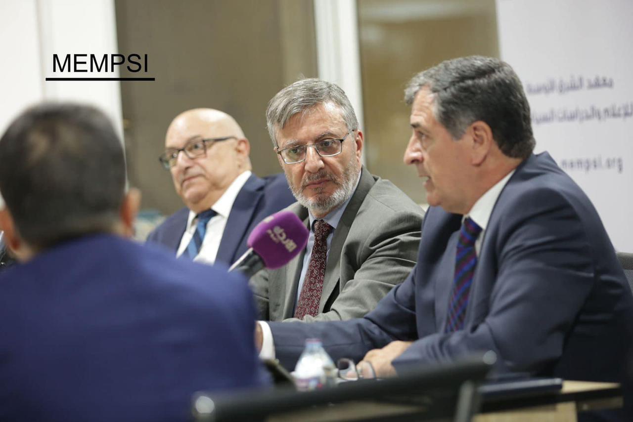 منتدون في معهد الشرق الأوسط للإعلام والدراسات السياسية: رفع سعر الفائدة يحبط النمو الاقتصادي