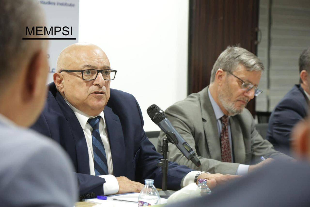 منتدون في معهد الشرق الأوسط للإعلام والدراسات السياسية: رفع سعر الفائدة يحبط النمو الاقتصادي