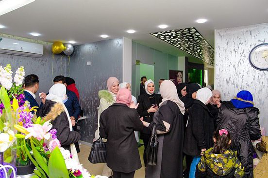 افتتاح مركز حنين حمدان للعناية بالبشرة