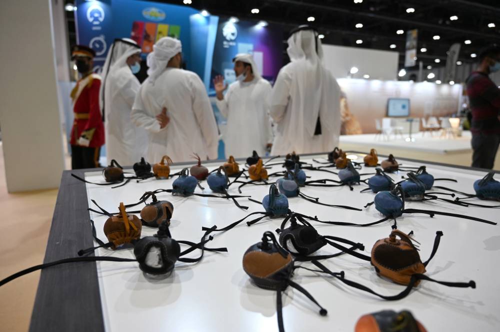 معرض أبوظبي الدولي للصيد يُطلق نسخة ثانية من مُسابقة أجمل برقع للصقور 