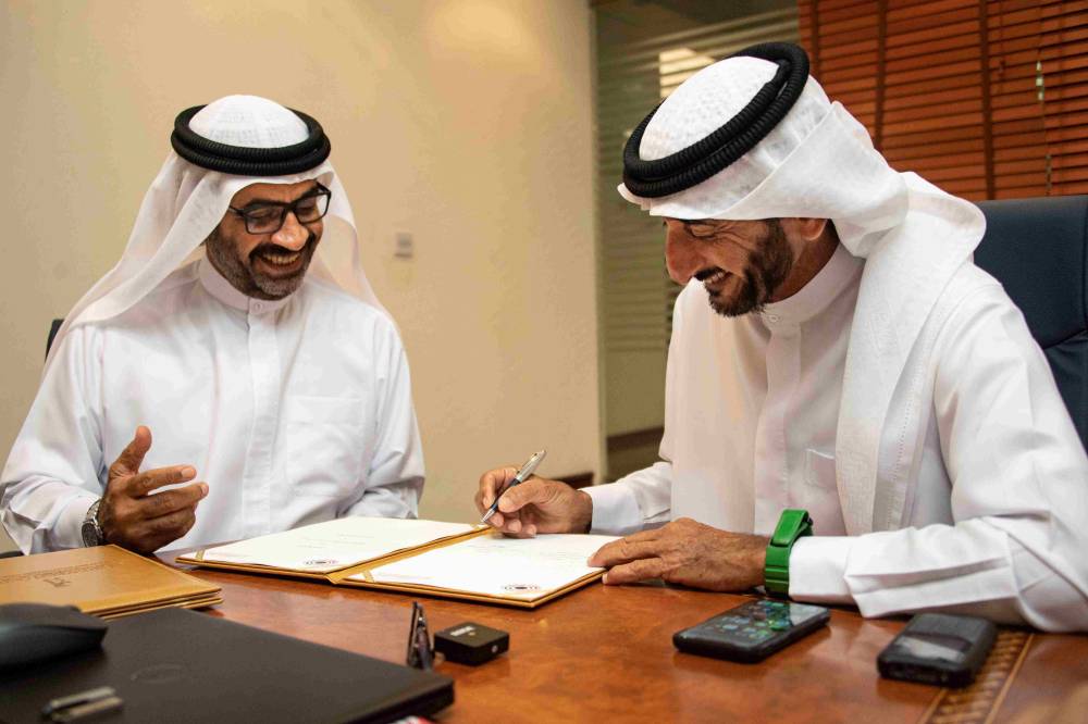 مركز حمدان بن محمد لإحياء التراث واتحاد الإمارات للرماية  يوقعان إتفاقية للارتقاء بهذه الرياضة العريقة