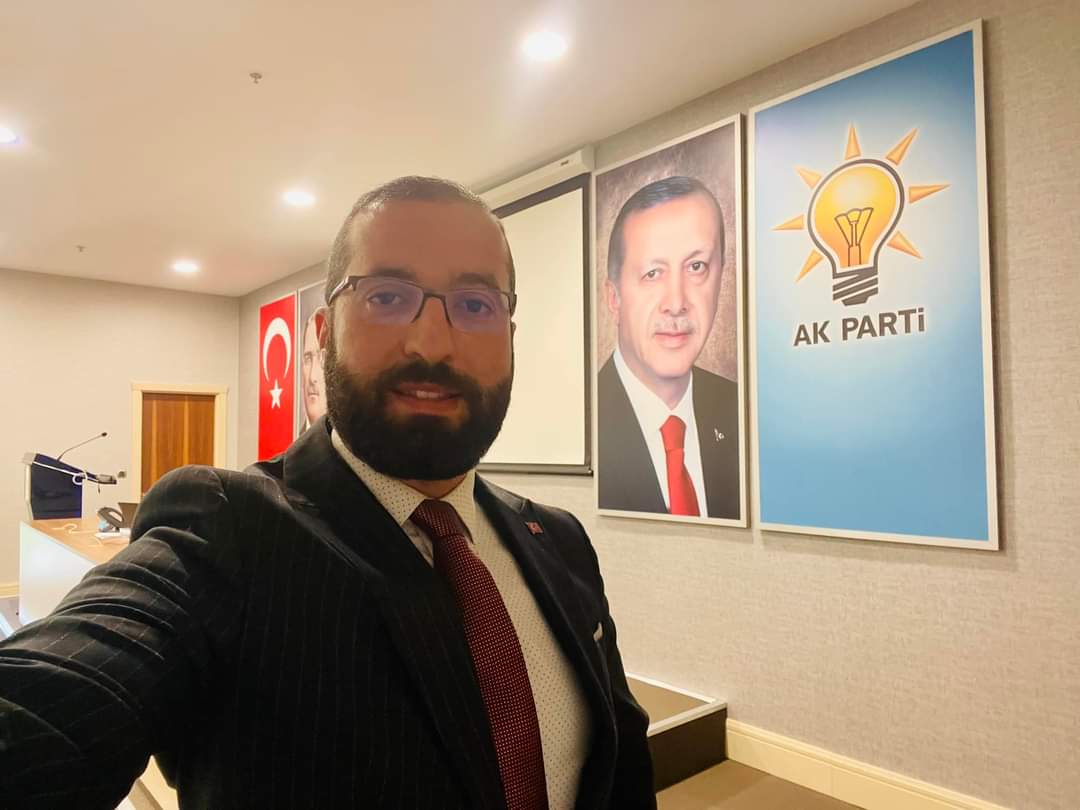 الصحفي التركي حمزة تكين : قبل 100 يوم مر من هنا زلزال مدمر.. واليوم تمر الحكومة التركية من نفس المكان