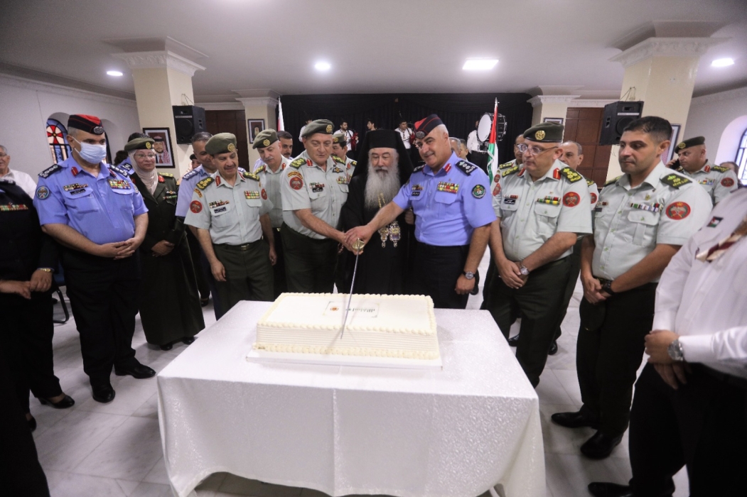 الكنيسة الارثوذكسية تحتفل بعيد الإستقلال الـ 77 بحضور رصين للجيش وهيبة الاطلالة العسكرية