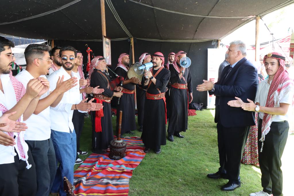 الجامعة الأميركية في مادبا تقيم يوماً لطلبة الجاليات الشقيقة والصديقة