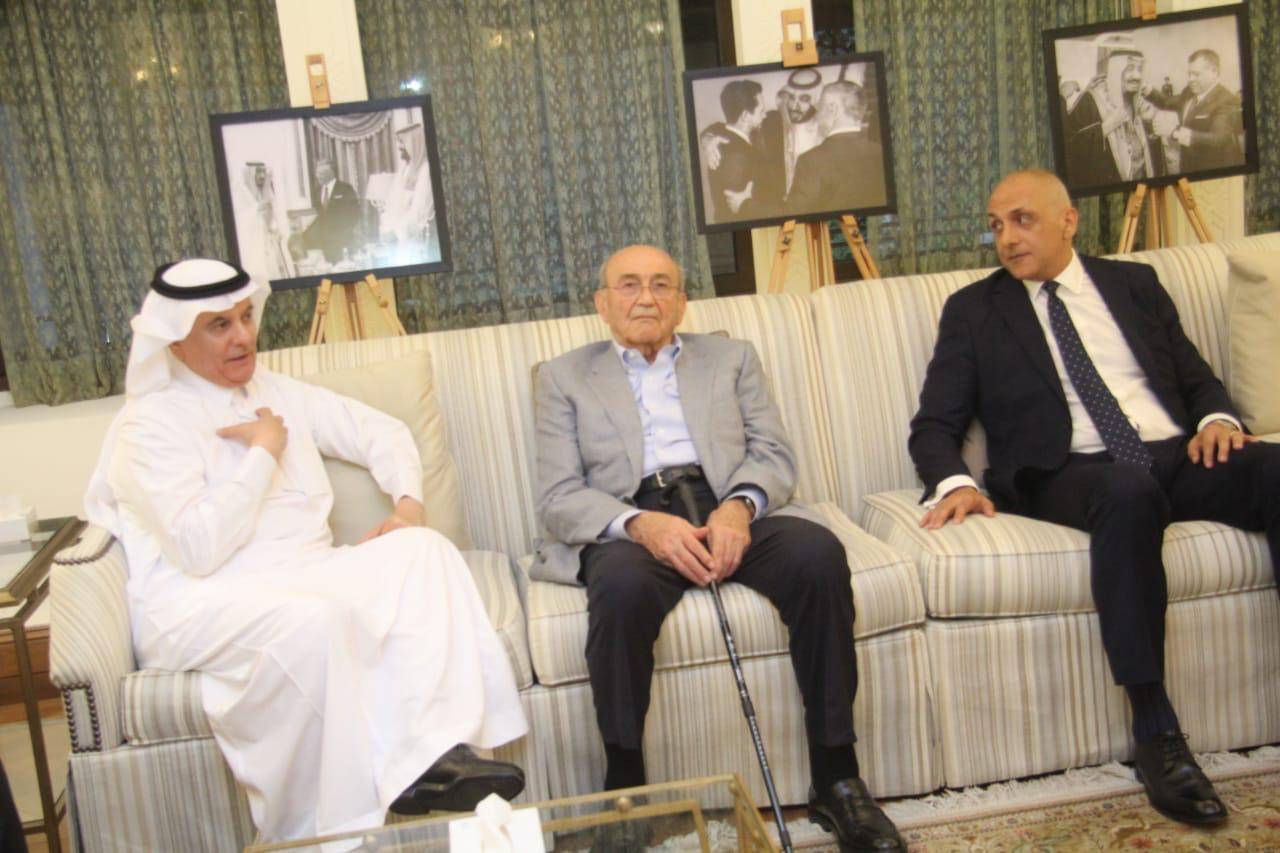 السديري  يقيم مأدبة عشاء تكريمًا لمعالي وزير البيئة والمياه والزراعة المهندس عبدالرحمن بن عبدالمحسن الفضلي