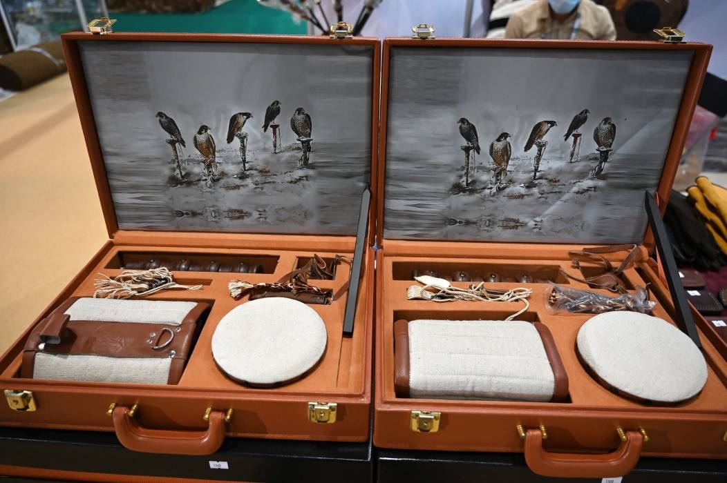 معرض أبوظبي للصيد يُطلق مُسابقة:   أفضل مجموعة متكاملة من أدوات الصقارة لرحلات المقناص