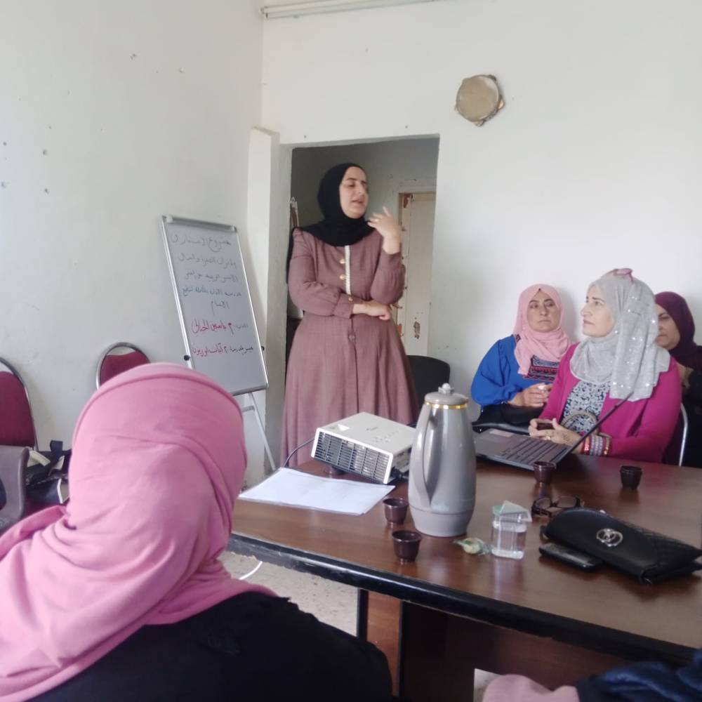 ضمن مشروع الإستثمار في المجترات الصغيرة المهندسة ياسمين الجبالي تحاضر في جمعية سيدات حلاوة حول الاحتياجات الغذائية للأغنام