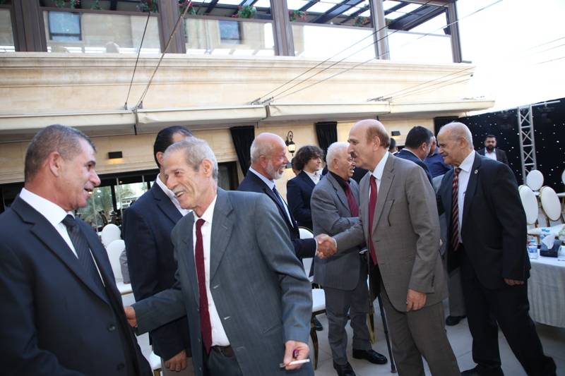 محمود الحوامدة يدخل القفص الذهبي والف مبروك للعروسين 
