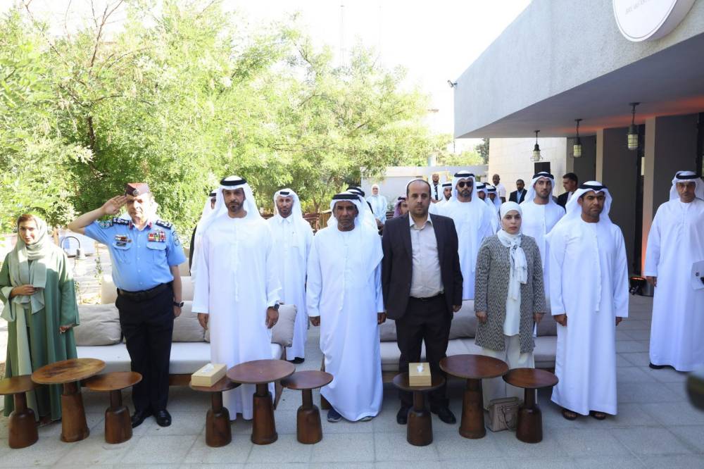 تحت رعاية معالي الشيخ خليفة بن محمد بن خالد آل نهيان سفير دولة الإمارات في عمّان افتتاح معرض عطايافي الأردن بتنظيم من الهلال الاحمر الاماراتي.