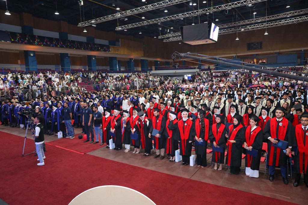 د.الحوراني يرعى احتفال اليوم الثاني لجامعة عمان الاهلية بتخريج طلبتها من الفوج 30