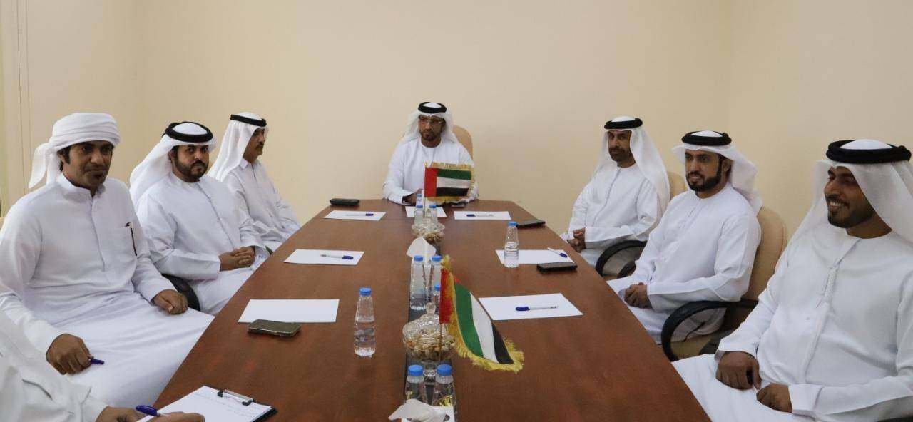 برئاسة مطر الكتبي  نادي الشارقة لسباقات الهجن يعقد اجتماعه السادس