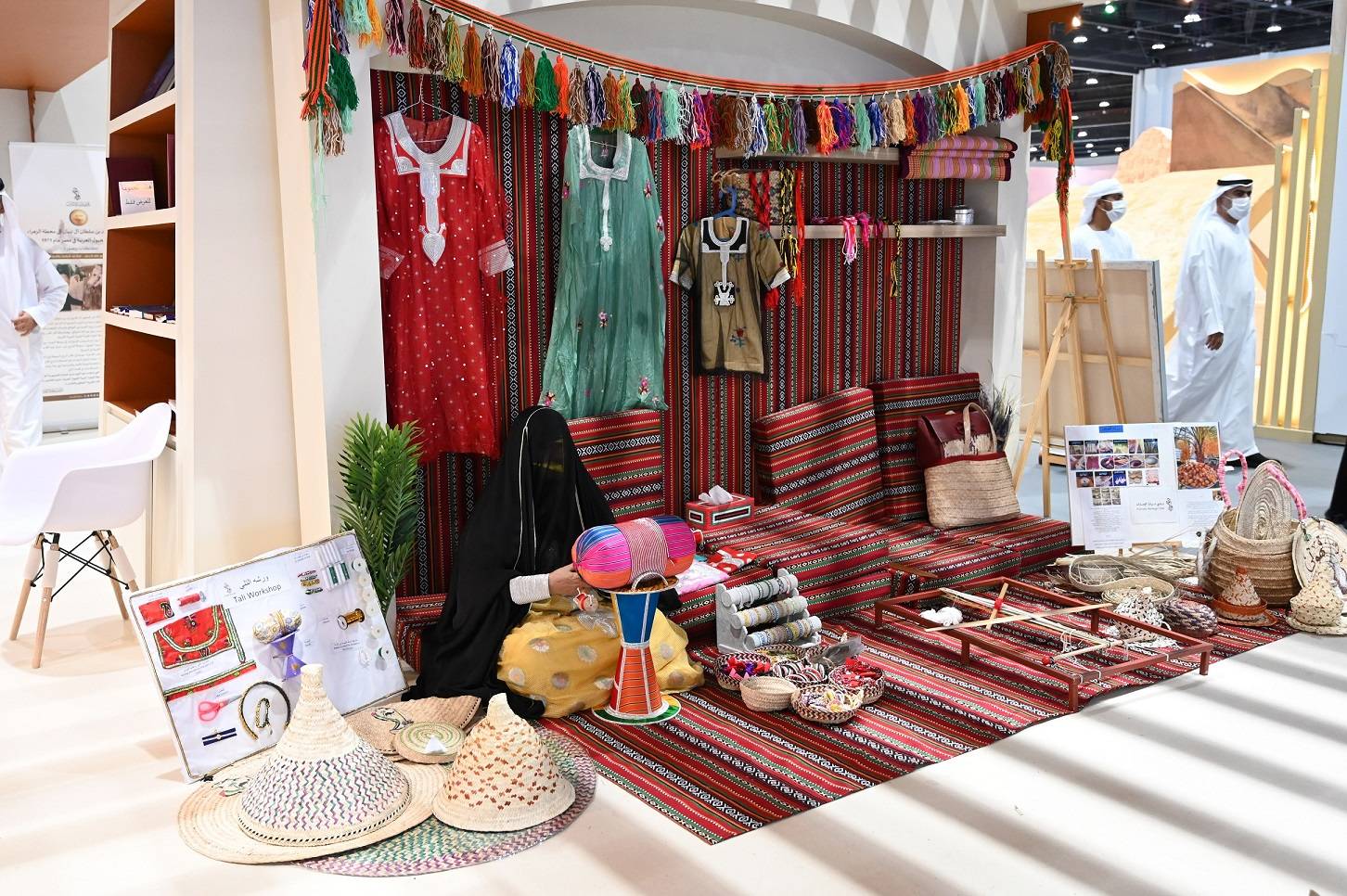 اهتمام واسع بمسابقات معرض أبوظبي الدولي للصيد والفروسية في دورته العشرين 