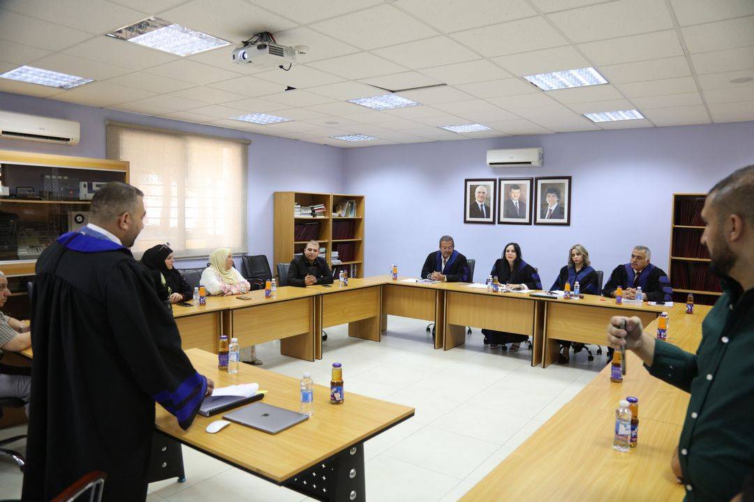 تهنئة للزميل شادي سمحان بمناسبة حصوله على درجة الماجستير في الاعلام 