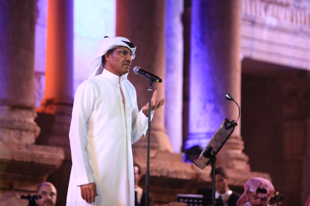 خالد عبد الرحمن يحمل الفن السعودي لجمهور جرش
