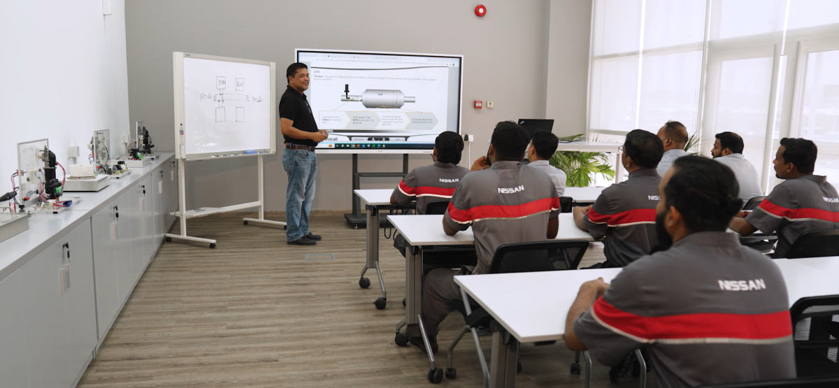 أكاديمية العربية للسيارات: تمكين وتطوير القوة العاملة لمستقبل قطاع السيارات في الإمارات