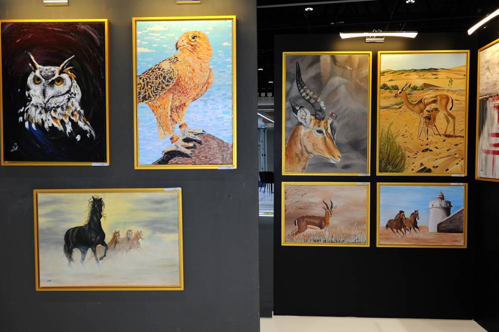 معرض أبوظبي الدولي للصيد والفروسية يُطلق أوّل مزاد للفنون خلال فعالياته 